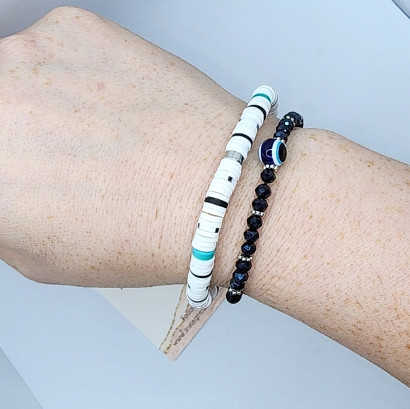Clay, Stone, and Metalic Beaded Elastic Bracelet - Picture 4 of 5